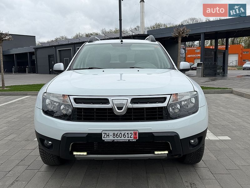 Позашляховик / Кросовер Dacia Duster 2010 в Луцьку