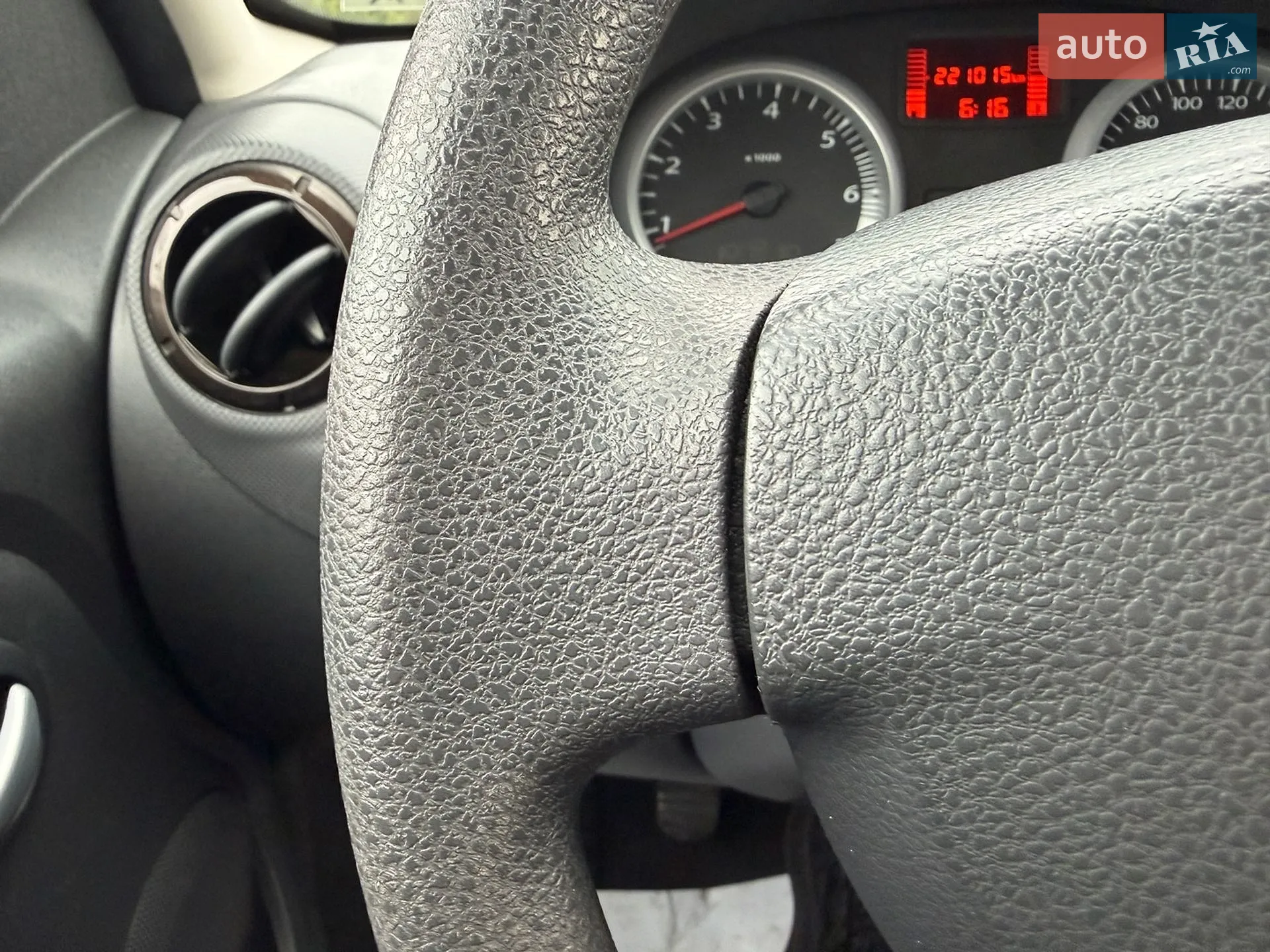 2010 Dacia Duster - мініатюра 53