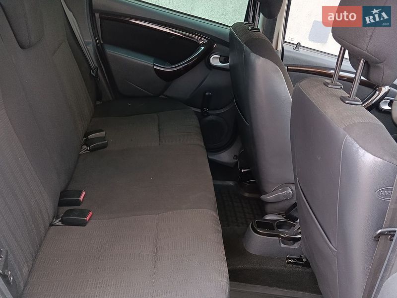 Внедорожник / Кроссовер Dacia Duster 2010 в Ивано-Франковске