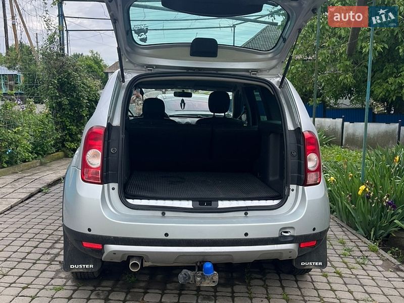 Позашляховик / Кросовер Dacia Duster 2012 в Чернівцях