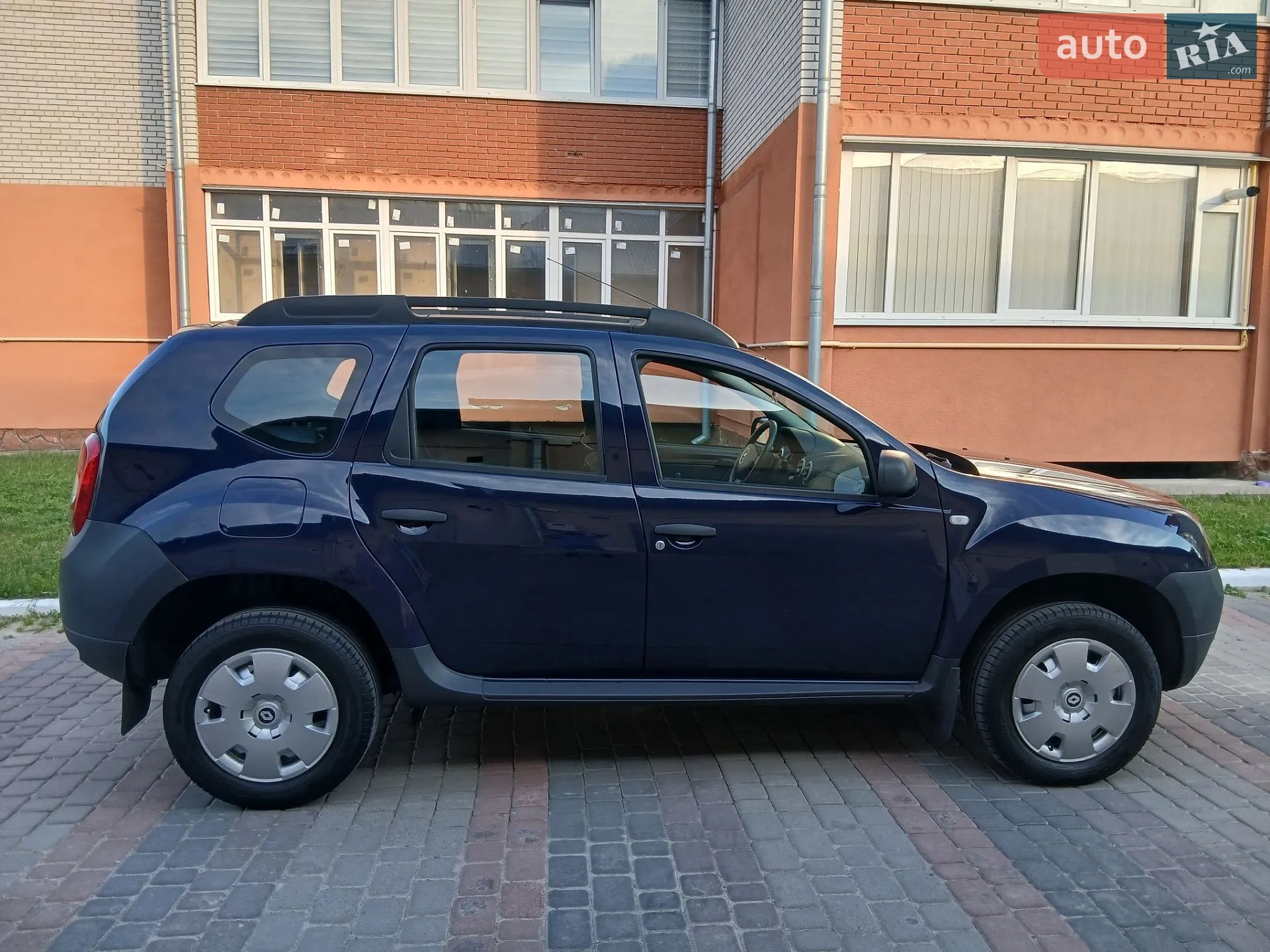 2010 Dacia Duster - мініатюра 12