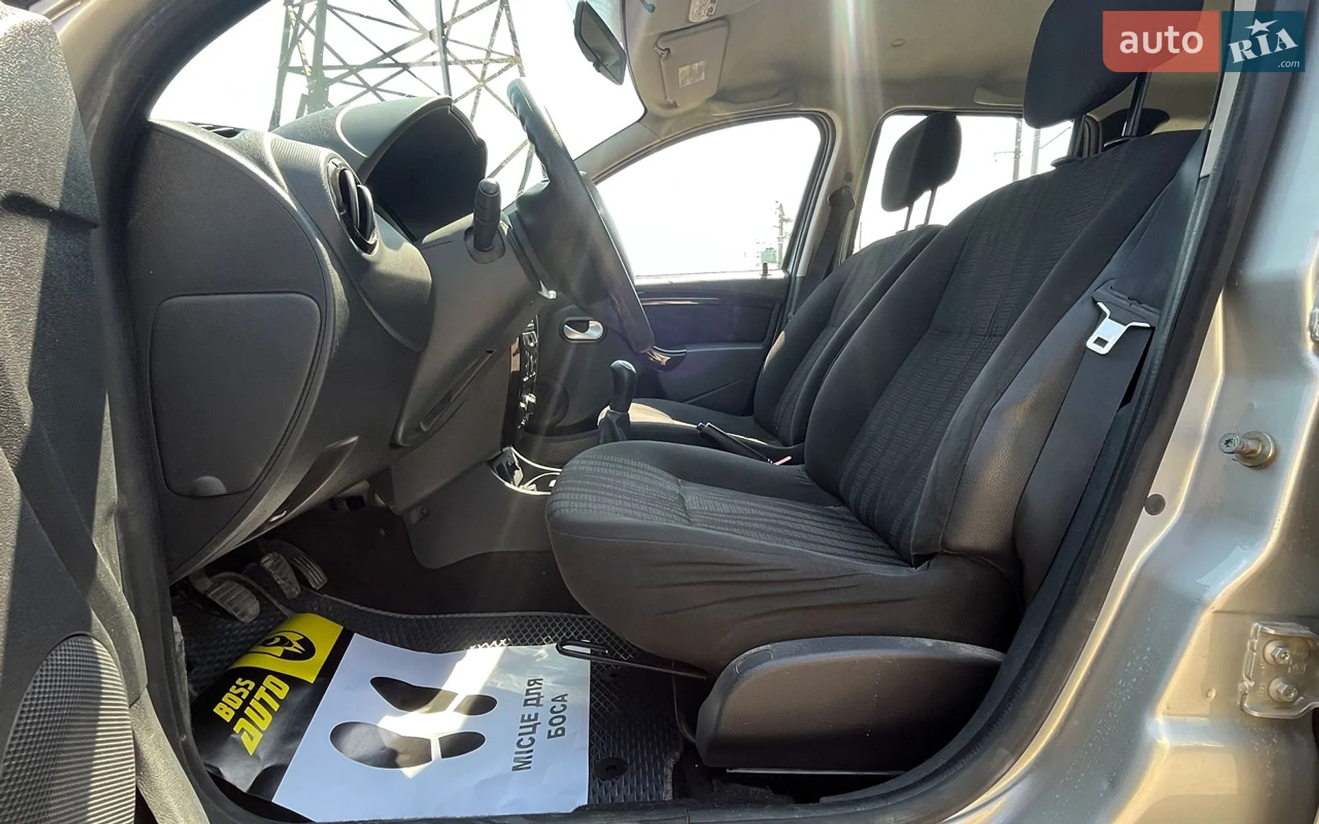 2011 Dacia Duster - мініатюра 9