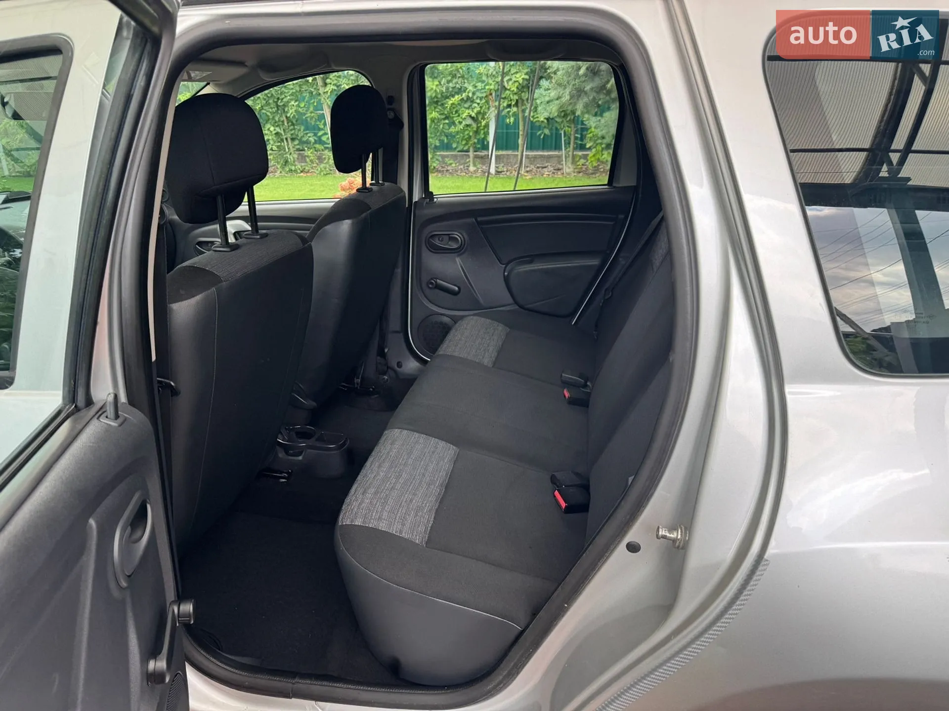 2013 Dacia Duster - мініатюра 24