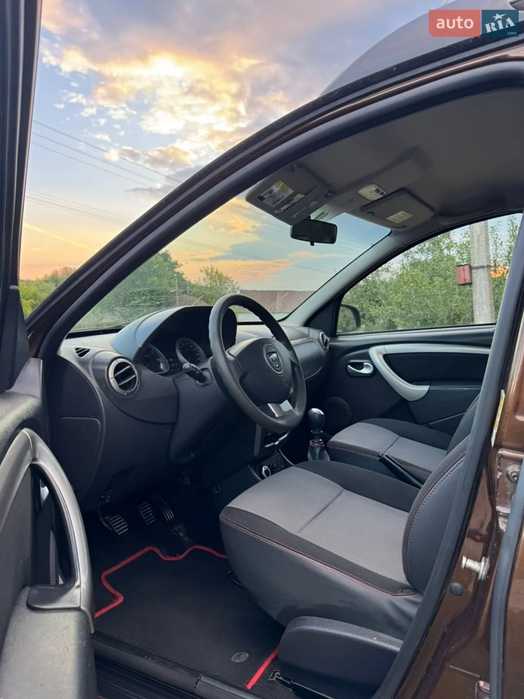 2013 Dacia Duster - мініатюра 37
