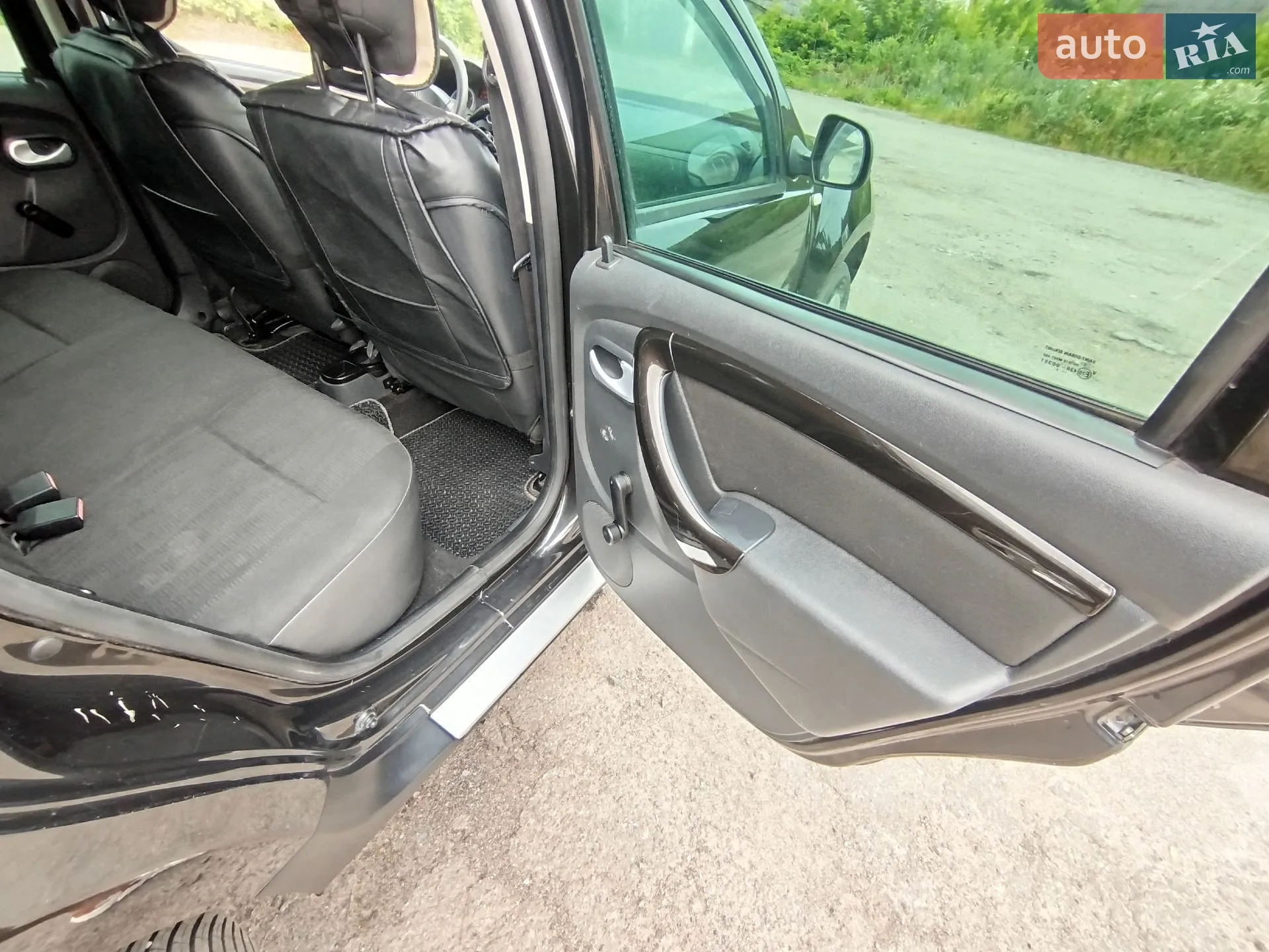2011 Dacia Duster - мініатюра 3