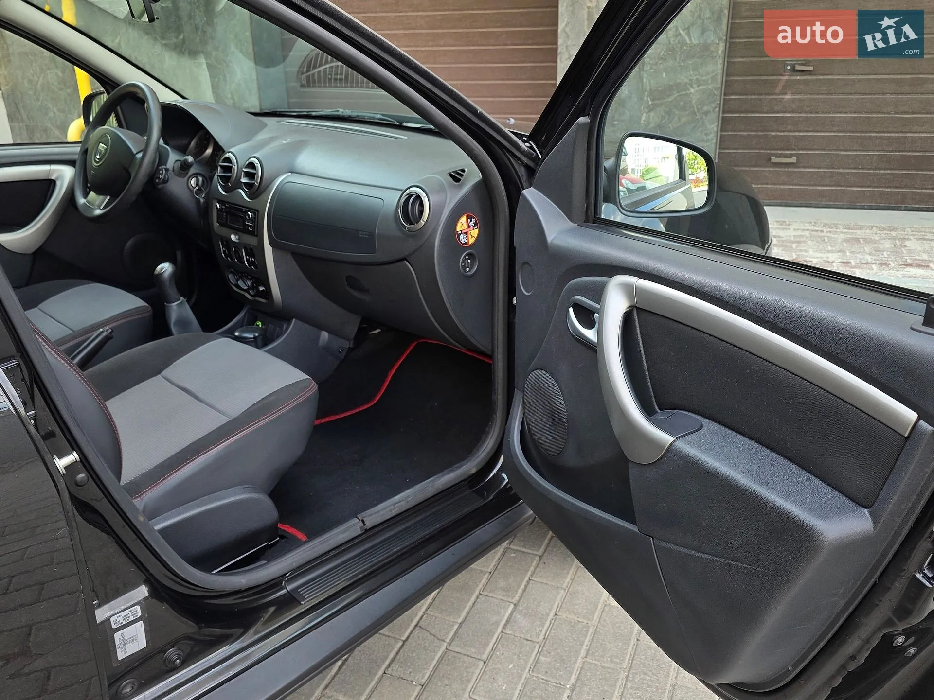2014 Dacia Duster - мініатюра 37