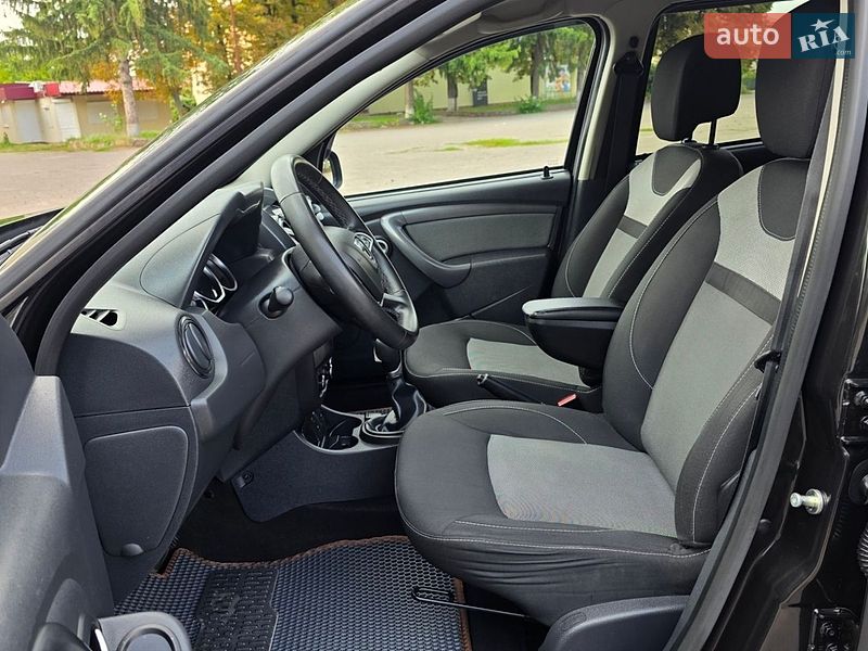 Позашляховик / Кросовер Dacia Duster 2017 в Новоархангельську