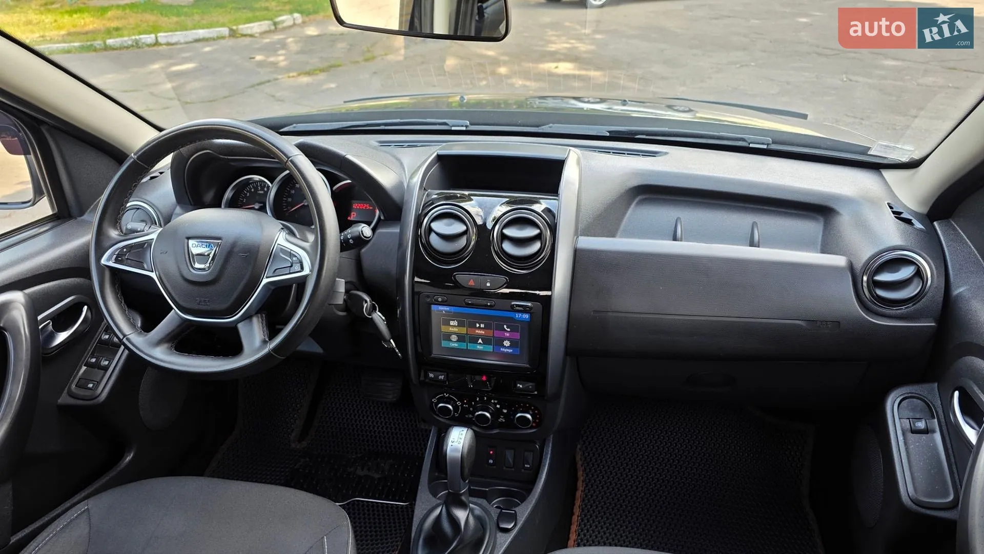 2017 Dacia Duster - мініатюра 150