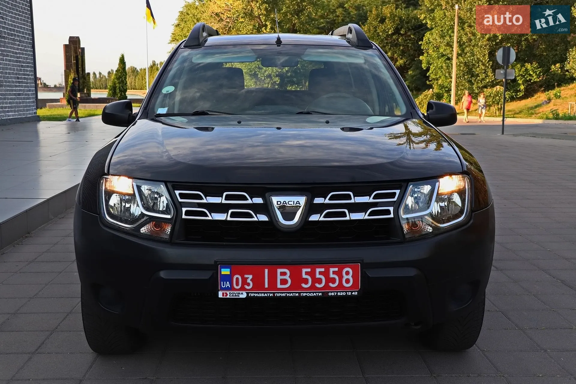 2015 Dacia Duster - мініатюра 2