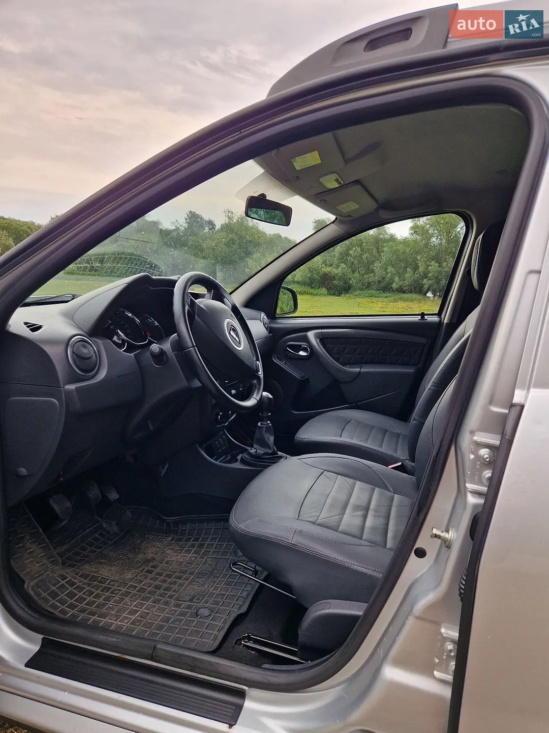 2014 Dacia Duster - мініатюра 12