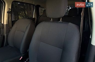 Позашляховик / Кросовер Dacia Duster 2016 в Бурштині
