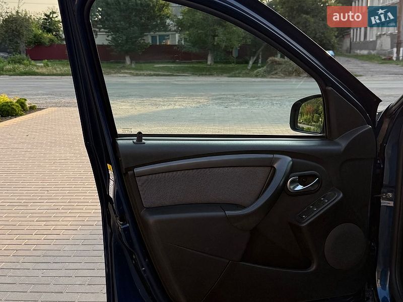 Позашляховик / Кросовер Dacia Duster 2018 в Бершаді