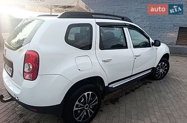 Позашляховик / Кросовер Dacia Duster 2011 в Горохові