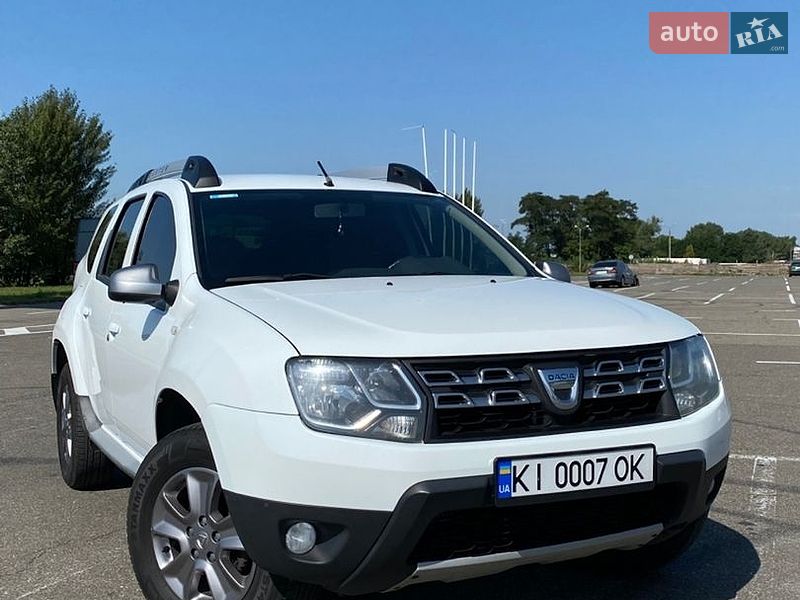 Позашляховик / Кросовер Dacia Duster 2014 в Києві