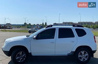 Позашляховик / Кросовер Dacia Duster 2014 в Києві