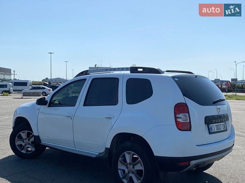 Позашляховик / Кросовер Dacia Duster 2014 в Києві