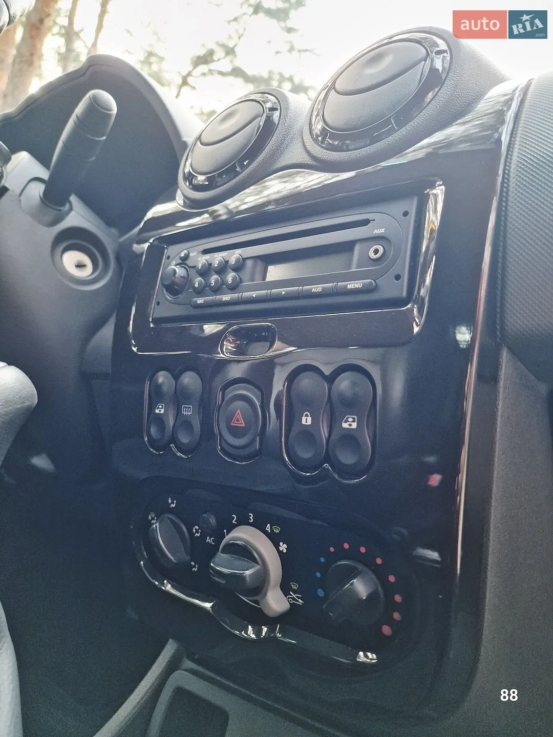 2010 Dacia Duster - мініатюра 109