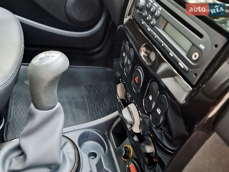 Внедорожник / Кроссовер Dacia Duster 2010 в Полтаве