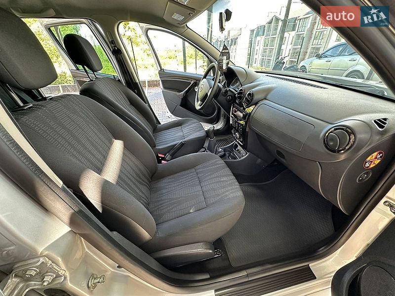 Позашляховик / Кросовер Dacia Duster 2011 в Вінниці