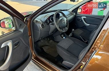 Позашляховик / Кросовер Dacia Duster 2012 в Луцьку