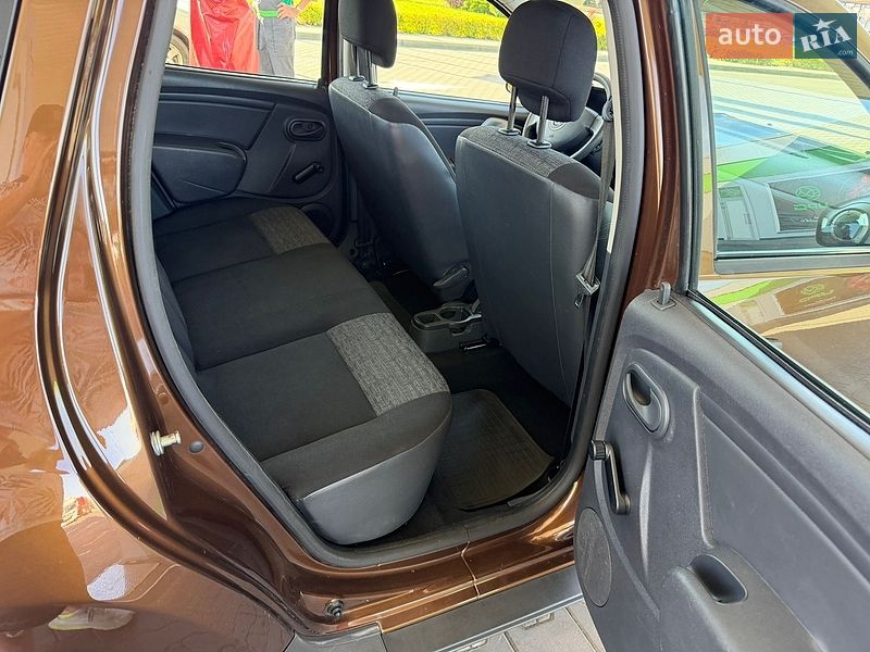 Позашляховик / Кросовер Dacia Duster 2012 в Луцьку