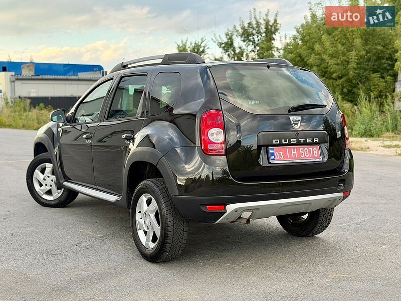 Позашляховик / Кросовер Dacia Duster 2013 в Тернополі