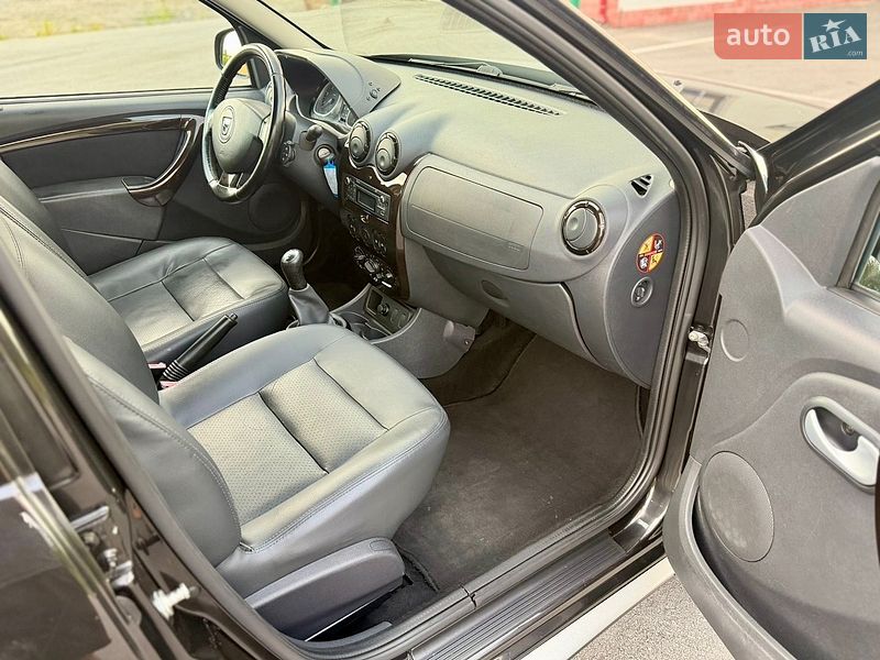 Позашляховик / Кросовер Dacia Duster 2013 в Тернополі
