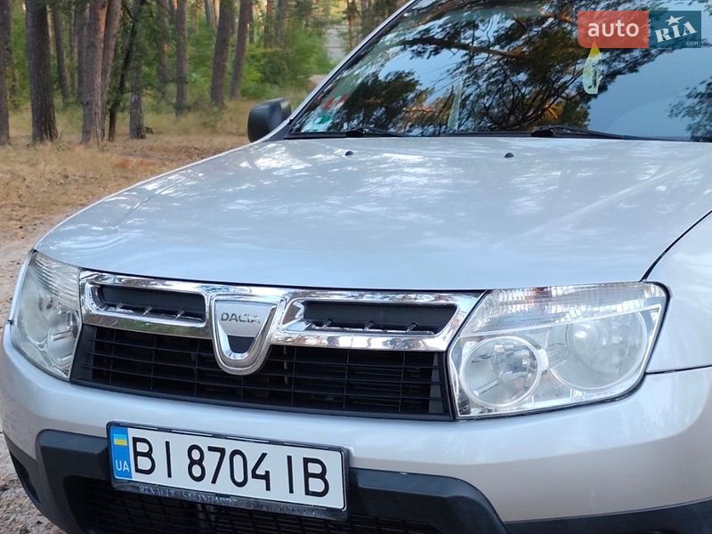 Позашляховик / Кросовер Dacia Duster 2010 в Черкасах