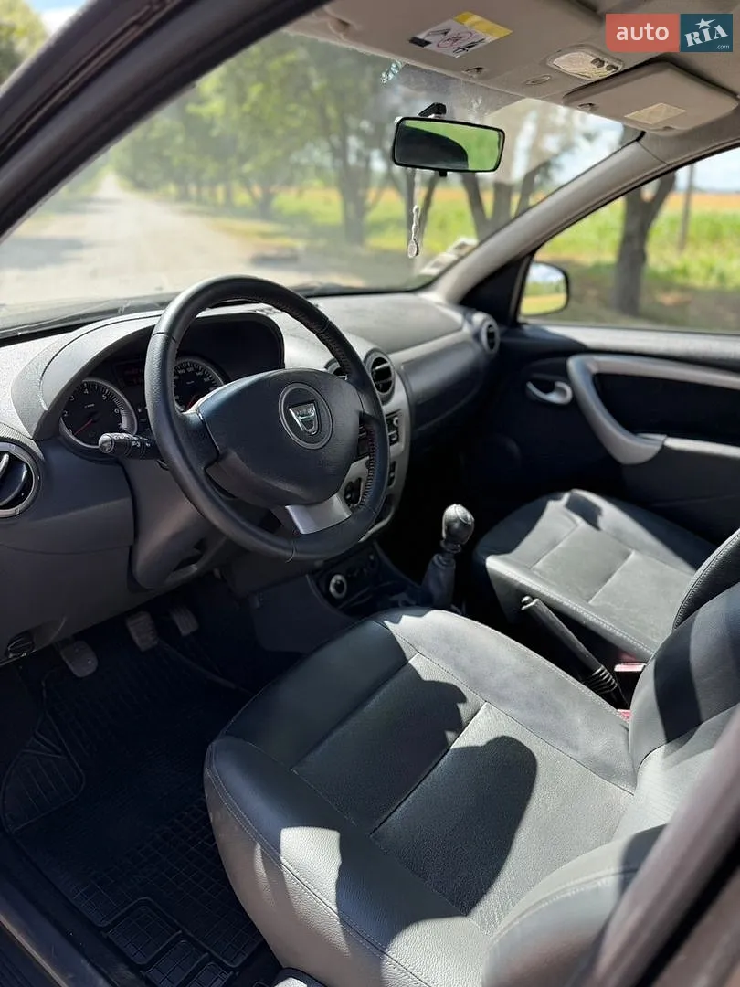 2013 Dacia Duster - мініатюра 6