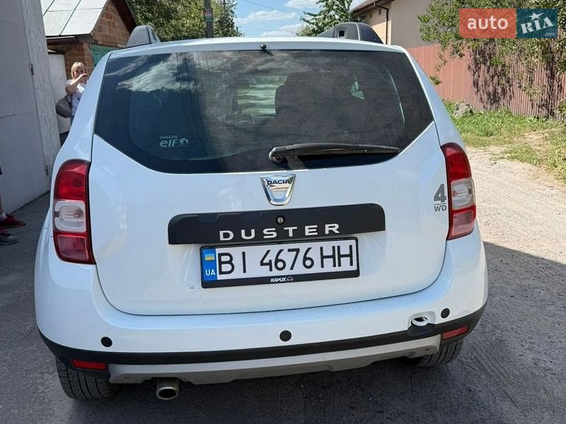 Внедорожник / Кроссовер Dacia Duster 2015 в Полтаве
