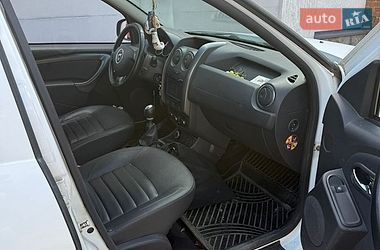 Внедорожник / Кроссовер Dacia Duster 2015 в Полтаве