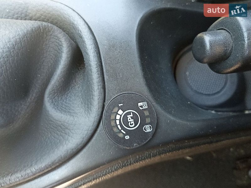 Внедорожник / Кроссовер Dacia Duster 2012 в Харькове