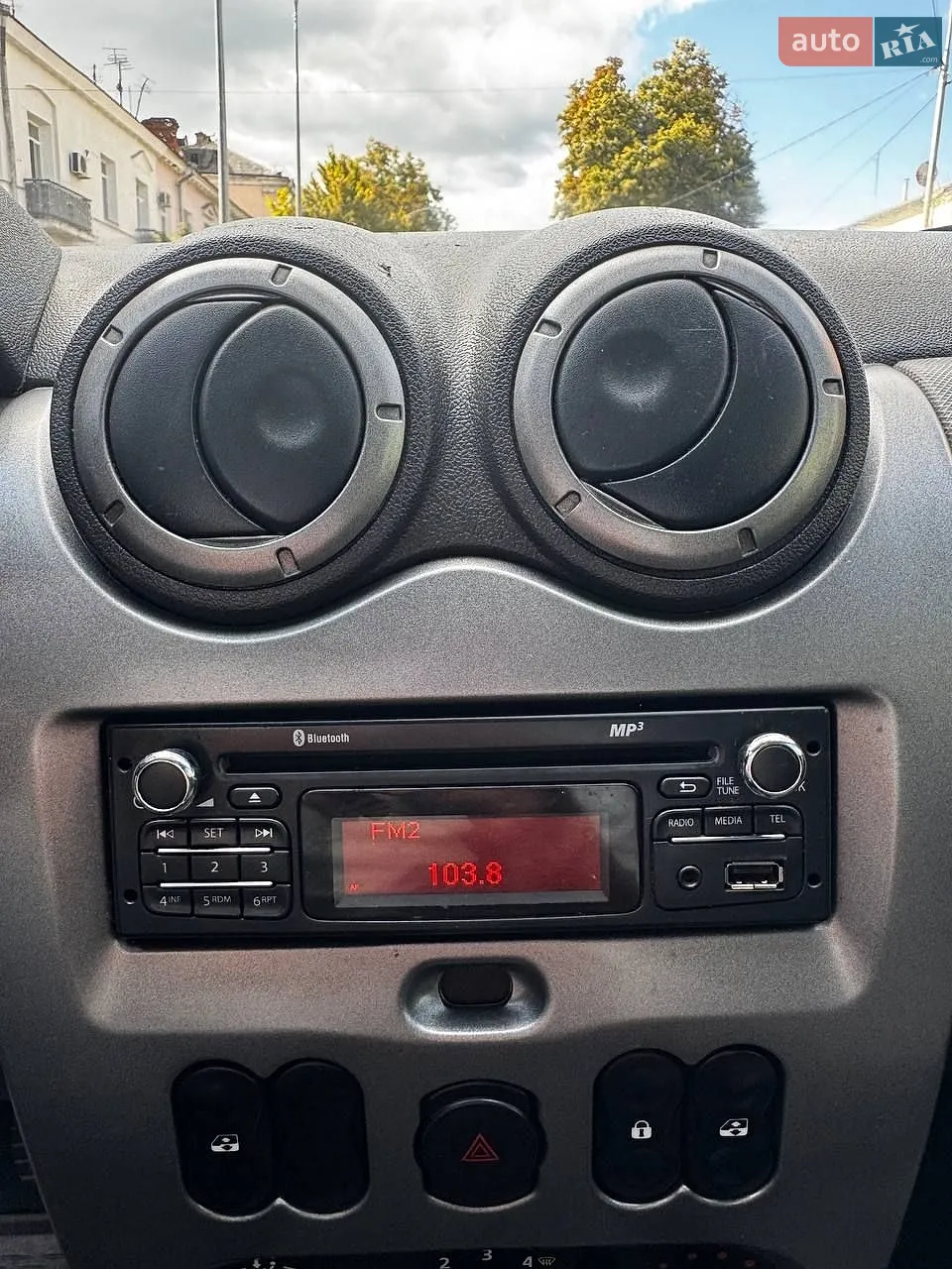 2012 Dacia Duster - мініатюра 12