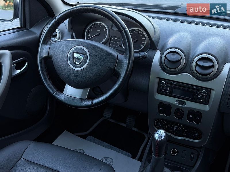 Внедорожник / Кроссовер Dacia Duster 2014 в Полтаве