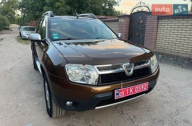 Внедорожник / Кроссовер Dacia Duster 2011 в Ахтырке