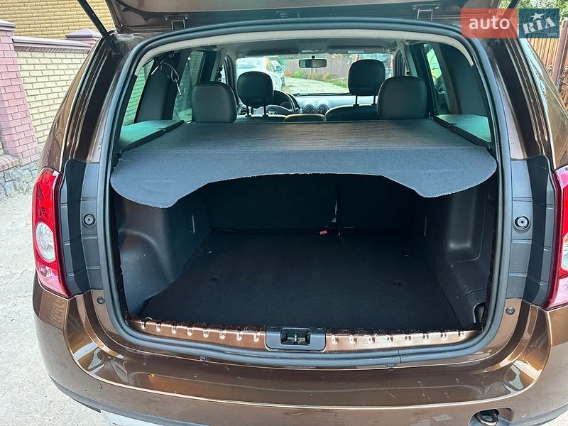 Внедорожник / Кроссовер Dacia Duster 2011 в Ахтырке