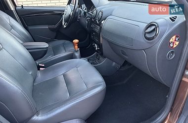Внедорожник / Кроссовер Dacia Duster 2011 в Ахтырке