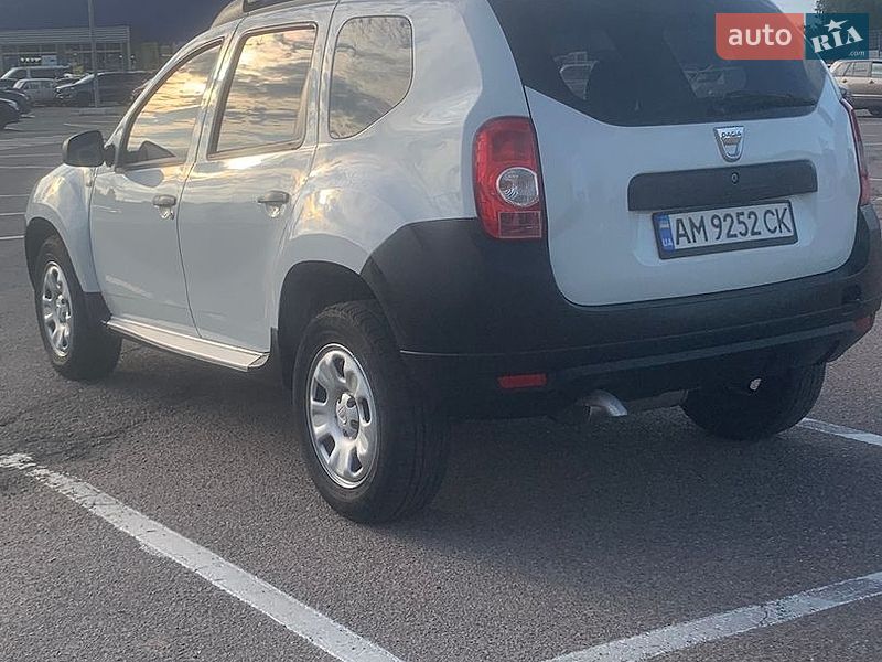 Внедорожник / Кроссовер Dacia Duster 2013 в Житомире