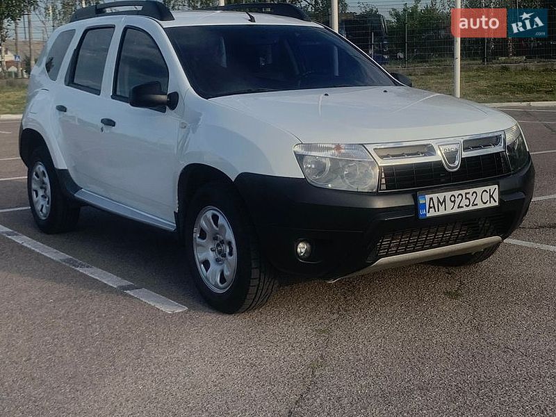 Внедорожник / Кроссовер Dacia Duster 2013 в Житомире