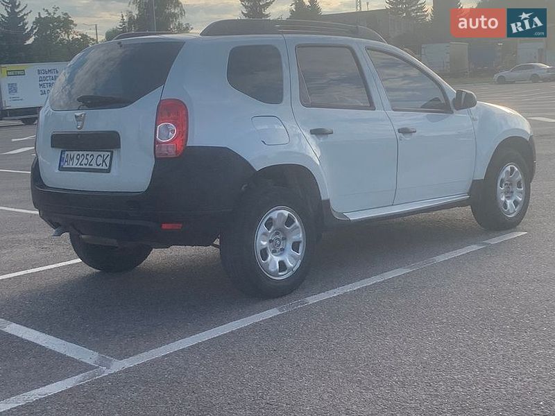 Внедорожник / Кроссовер Dacia Duster 2013 в Житомире