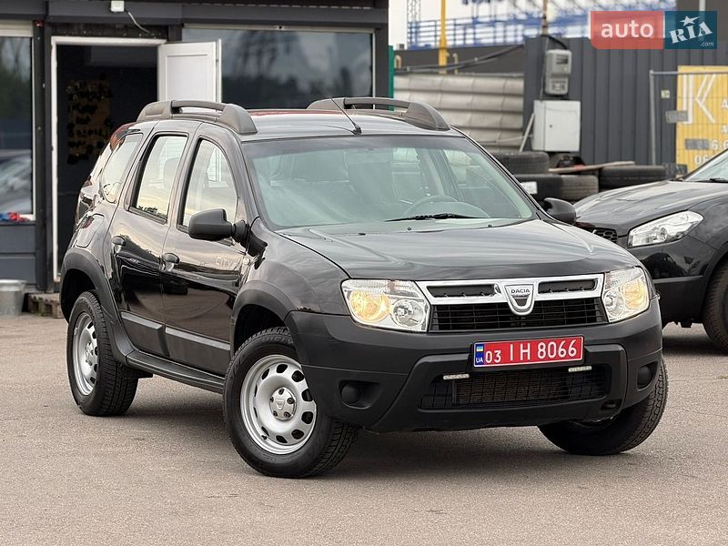 Позашляховик / Кросовер Dacia Duster 2012 в Полтаві