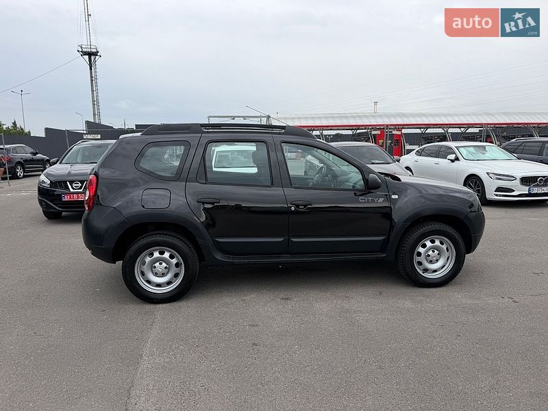 Позашляховик / Кросовер Dacia Duster 2012 в Полтаві
