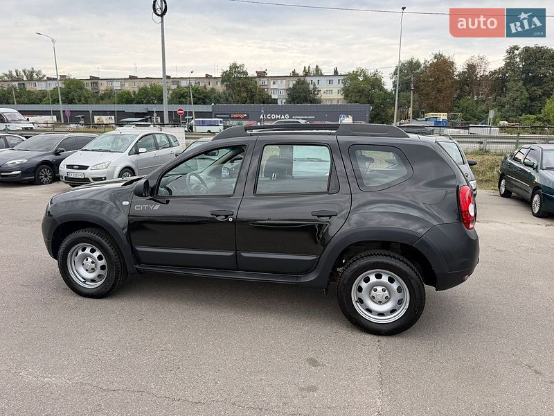 Позашляховик / Кросовер Dacia Duster 2012 в Полтаві