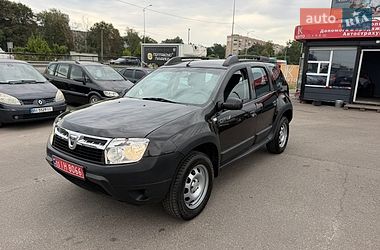 Позашляховик / Кросовер Dacia Duster 2012 в Полтаві