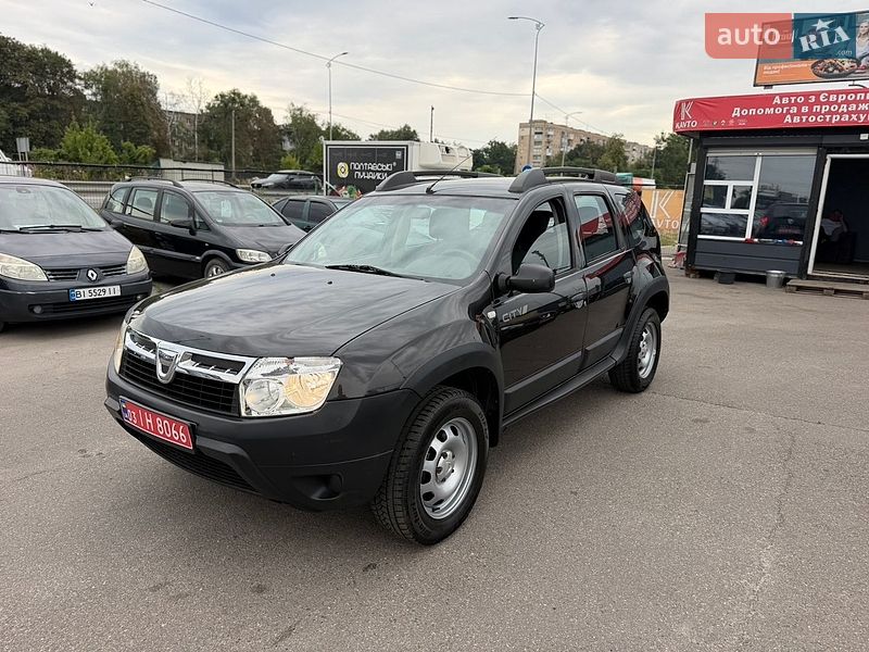 Позашляховик / Кросовер Dacia Duster 2012 в Полтаві