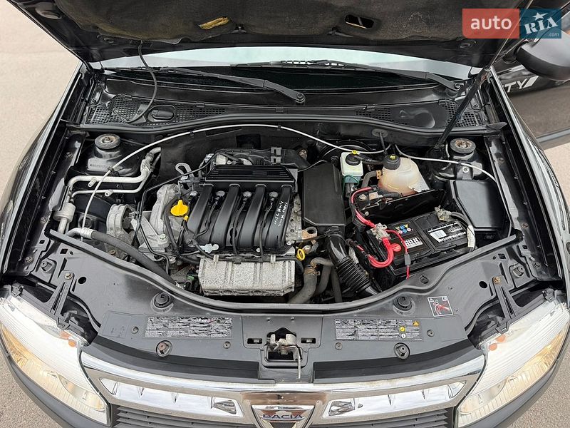 Позашляховик / Кросовер Dacia Duster 2012 в Полтаві