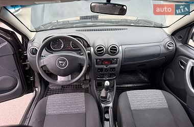 Позашляховик / Кросовер Dacia Duster 2012 в Полтаві