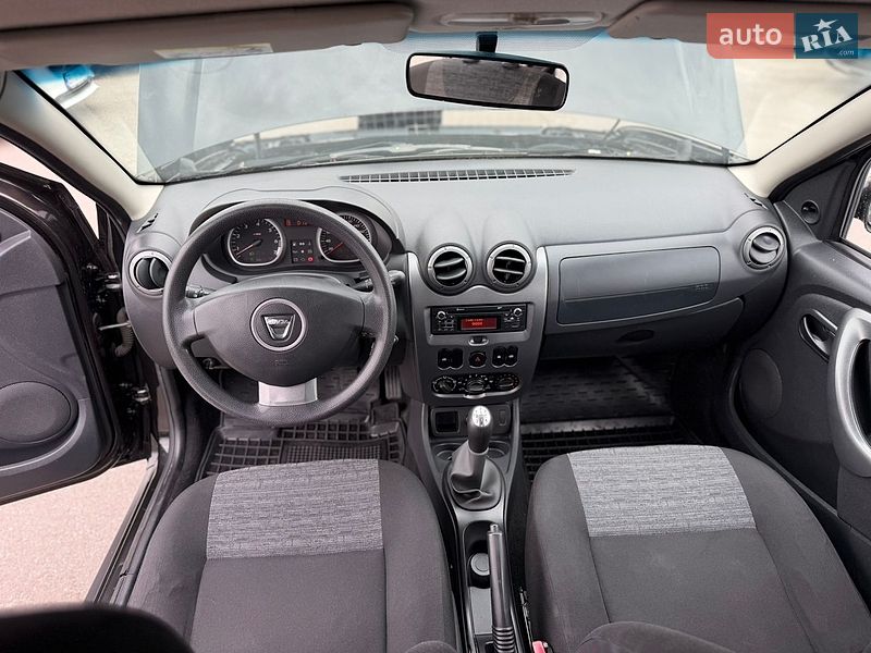 Позашляховик / Кросовер Dacia Duster 2012 в Полтаві