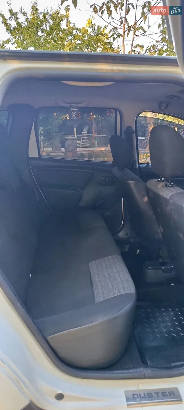 2012 Dacia Duster - мініатюра 2