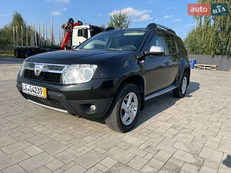 Dacia Duster 2011